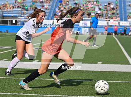 Thumbnail 2 in Rockwall vs Southlake Carroll (UIL 6A Girl Soccer State Final) photogallery.