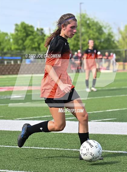 Thumbnail 2 in Rockwall vs Southlake Carroll (UIL 6A Girl Soccer State Final) photogallery.