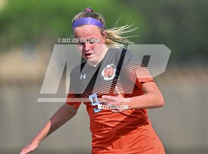 Thumbnail 2 in Rockwall vs Southlake Carroll (UIL 6A Girl Soccer State Final) photogallery.