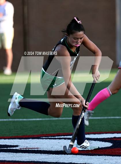 Thumbnail 3 in Myers Park @ Providence Day photogallery.