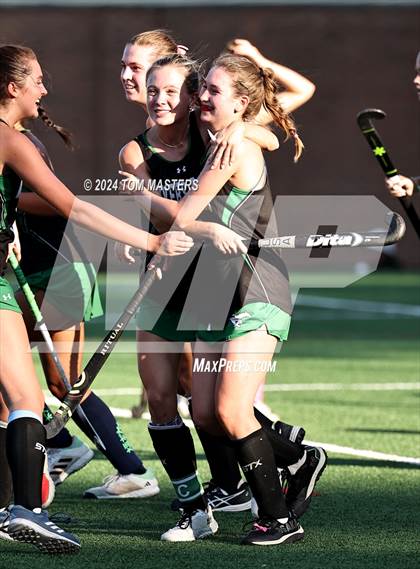 Thumbnail 3 in Myers Park @ Providence Day photogallery.