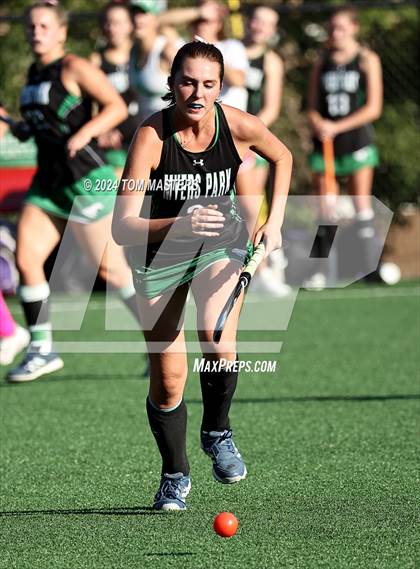 Thumbnail 2 in Myers Park @ Providence Day photogallery.