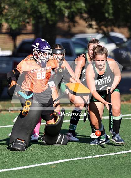 Thumbnail 2 in Myers Park @ Providence Day photogallery.