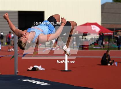 Thumbnail 2 in OSSAA 5A/6A - Owasso 2025 photogallery.