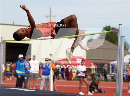 Thumbnail 2 in OSSAA 5A/6A - Owasso 2025 photogallery.