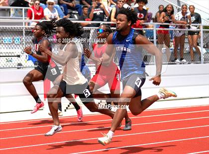 Thumbnail 2 in OSSAA 5A/6A - Owasso 2025 photogallery.