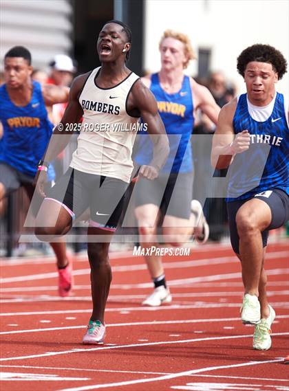 Thumbnail 1 in OSSAA 5A/6A - Owasso 2025 photogallery.