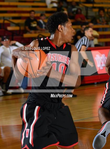 Thumbnail 2 in Capistrano Valley vs. Westchester (Nike Extravaganza) photogallery.