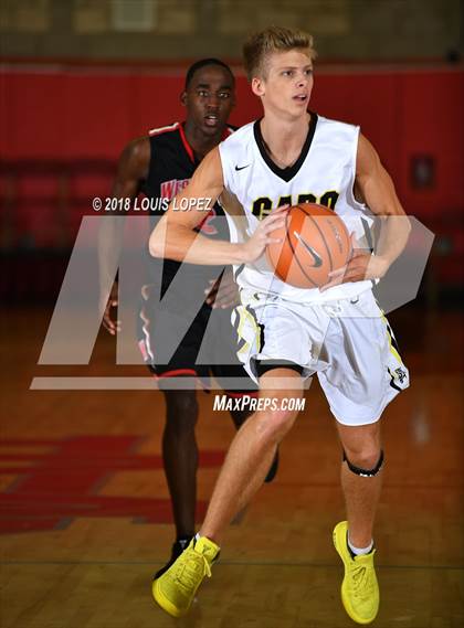 Thumbnail 1 in Capistrano Valley vs. Westchester (Nike Extravaganza) photogallery.