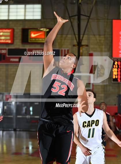 Thumbnail 3 in Capistrano Valley vs. Westchester (Nike Extravaganza) photogallery.