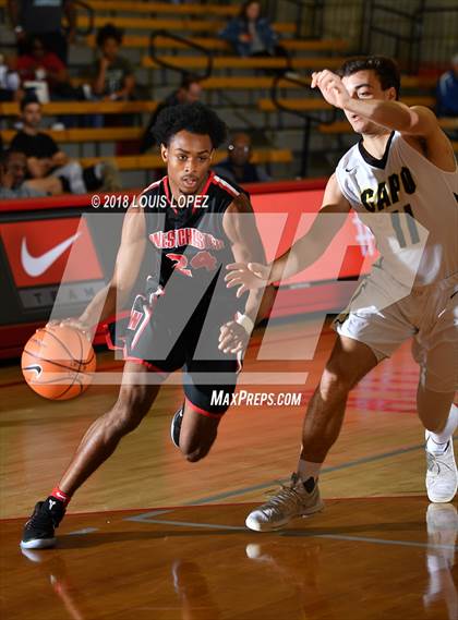 Thumbnail 1 in Capistrano Valley vs. Westchester (Nike Extravaganza) photogallery.