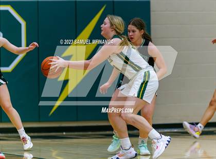Thumbnail 3 in Skutt Catholic @ Pius X photogallery.