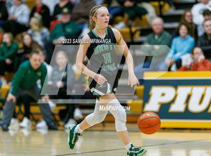 Thumbnail 2 in Skutt Catholic @ Pius X photogallery.