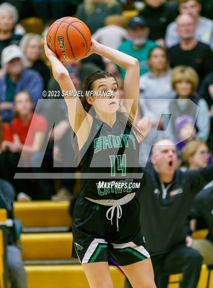 Thumbnail 2 in Skutt Catholic @ Pius X photogallery.