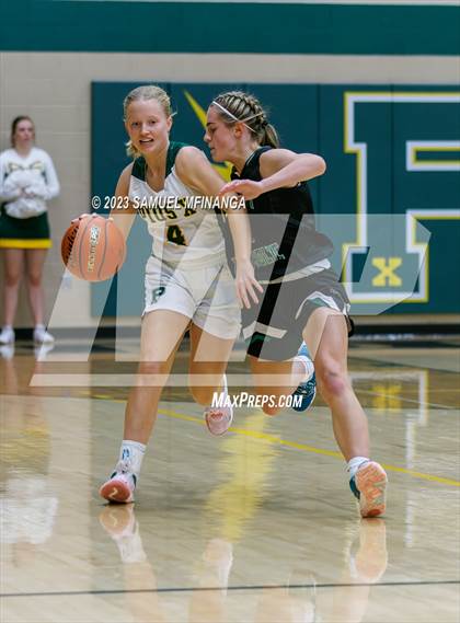 Thumbnail 1 in Skutt Catholic @ Pius X photogallery.