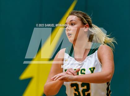 Thumbnail 3 in Skutt Catholic @ Pius X photogallery.