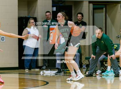 Thumbnail 3 in Skutt Catholic @ Pius X photogallery.