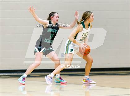 Thumbnail 2 in Skutt Catholic @ Pius X photogallery.