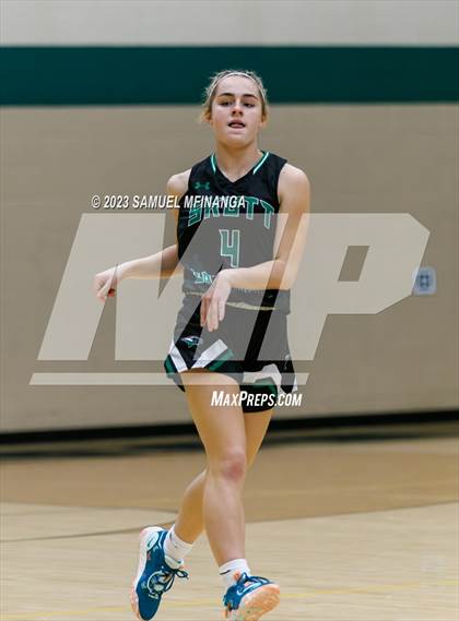 Thumbnail 2 in Skutt Catholic @ Pius X photogallery.