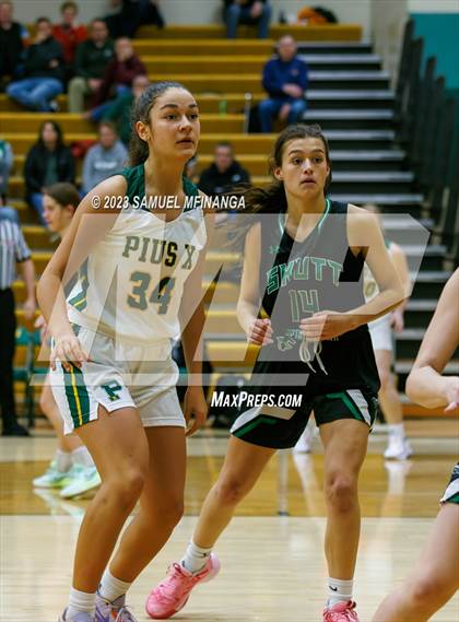 Thumbnail 3 in Skutt Catholic @ Pius X photogallery.
