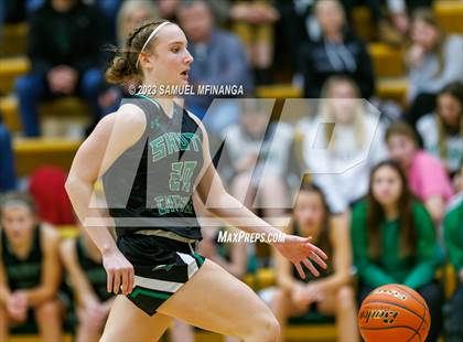 Thumbnail 3 in Skutt Catholic @ Pius X photogallery.