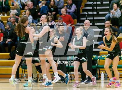 Thumbnail 3 in Skutt Catholic @ Pius X photogallery.