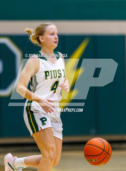 Thumbnail 2 in Skutt Catholic @ Pius X photogallery.