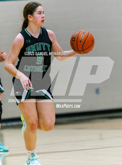 Thumbnail 2 in Skutt Catholic @ Pius X photogallery.