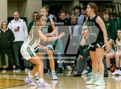 Thumbnail 2 in Skutt Catholic @ Pius X photogallery.