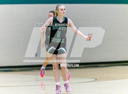 Thumbnail 1 in Skutt Catholic @ Pius X photogallery.