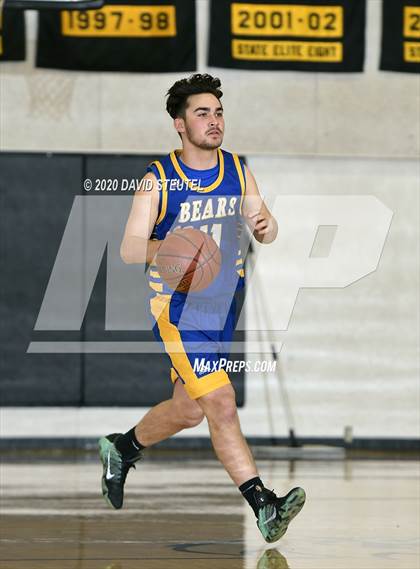 Thumbnail 1 in Mt. Shasta vs. East Nicolaus (CIF Northern Section D5 Final) photogallery.