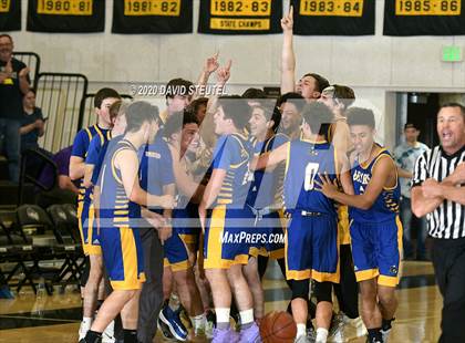 Thumbnail 2 in Mt. Shasta vs. East Nicolaus (CIF Northern Section D5 Final) photogallery.