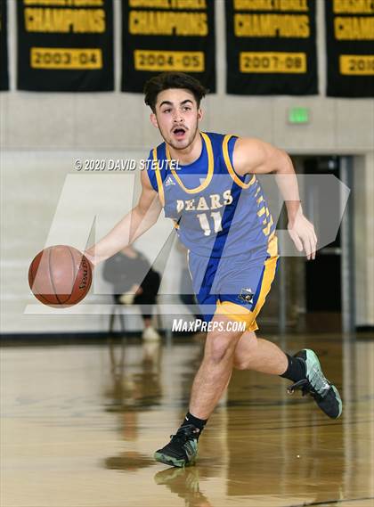 Thumbnail 1 in Mt. Shasta vs. East Nicolaus (CIF Northern Section D5 Final) photogallery.
