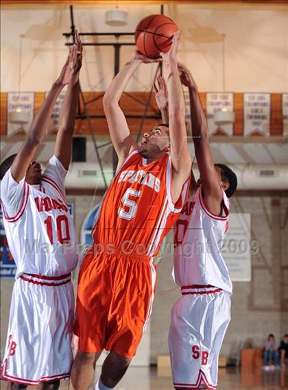 Thumbnail 1 in San Bernardino vs Huntington Park (MaxPreps Holiday Classic) photogallery.