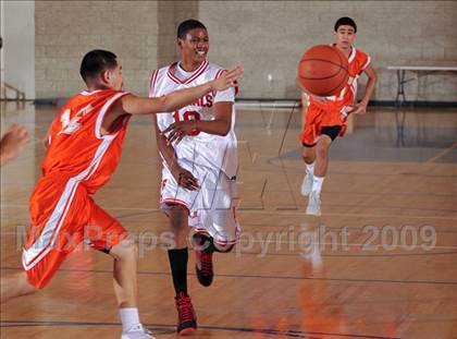 Thumbnail 2 in San Bernardino vs Huntington Park (MaxPreps Holiday Classic) photogallery.