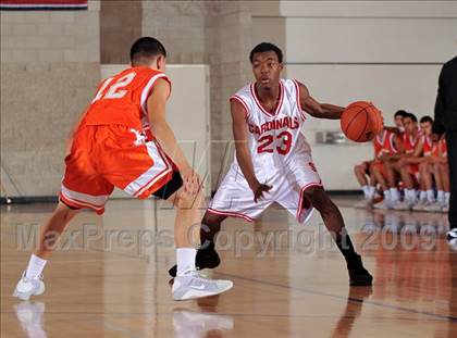 Thumbnail 3 in San Bernardino vs Huntington Park (MaxPreps Holiday Classic) photogallery.