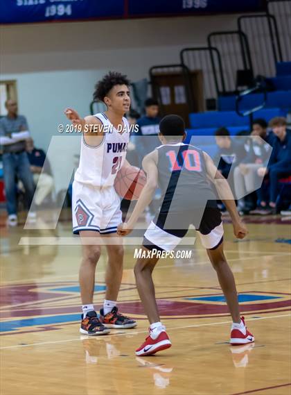 Thumbnail 2 in Serra vs. Perry  (Visit Mesa Basketball Challenge) photogallery.