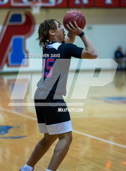 Thumbnail 1 in Serra vs. Perry  (Visit Mesa Basketball Challenge) photogallery.