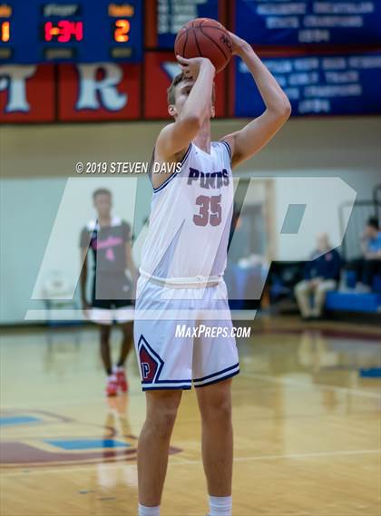 Thumbnail 2 in Serra vs. Perry  (Visit Mesa Basketball Challenge) photogallery.
