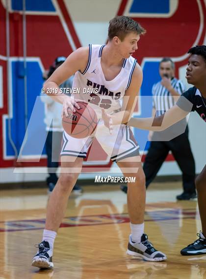 Thumbnail 2 in Serra vs. Perry  (Visit Mesa Basketball Challenge) photogallery.
