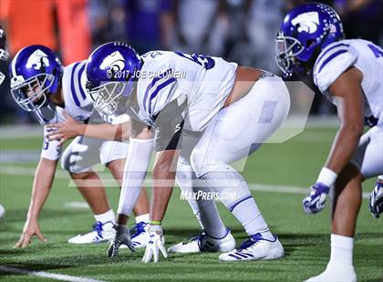 Thumbnail 3 in Angleton vs Highlands (Class 5A Div I Bidistrict) photogallery.