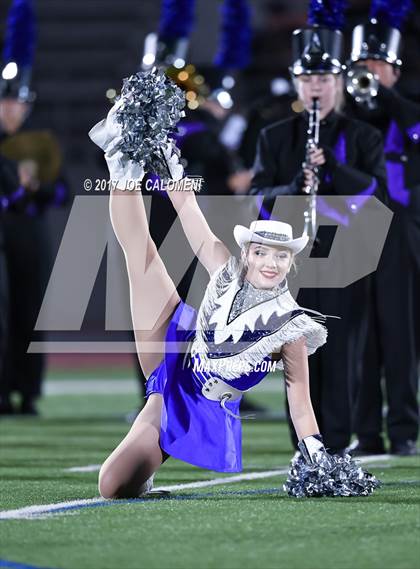 Thumbnail 3 in Angleton vs Highlands (Class 5A Div I Bidistrict) photogallery.