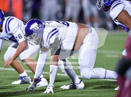 Thumbnail 1 in Angleton vs Highlands (Class 5A Div I Bidistrict) photogallery.