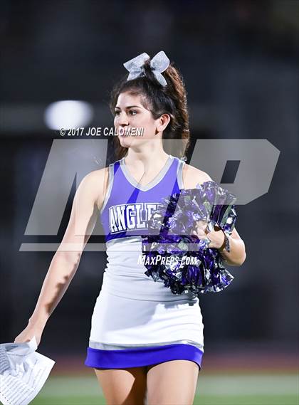 Thumbnail 2 in Angleton vs Highlands (Class 5A Div I Bidistrict) photogallery.