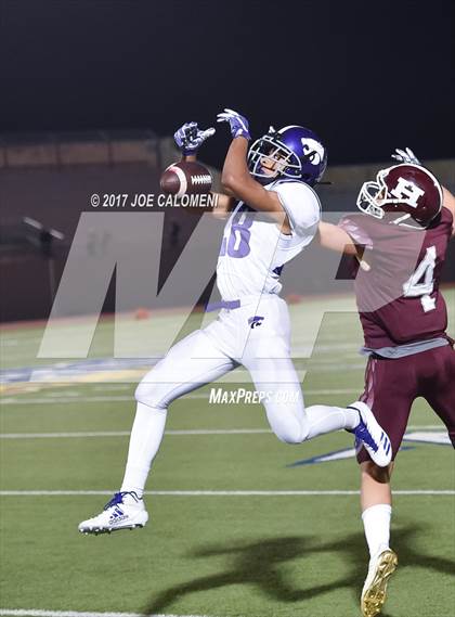 Thumbnail 3 in Angleton vs Highlands (Class 5A Div I Bidistrict) photogallery.