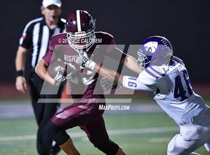 Thumbnail 3 in Angleton vs Highlands (Class 5A Div I Bidistrict) photogallery.