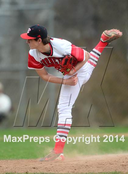 Thumbnail 1 in Xavier @ Branford photogallery.