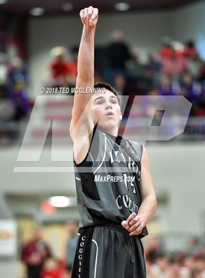 Thumbnail 3 in Kirby vs. Izard County (AAA 1A 2nd Round Playoff) photogallery.