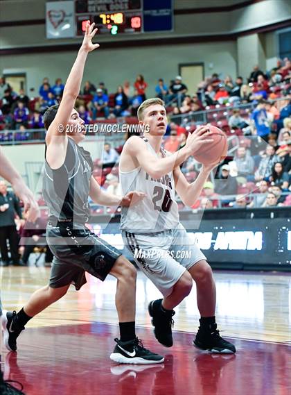 Thumbnail 2 in Kirby vs. Izard County (AAA 1A 2nd Round Playoff) photogallery.