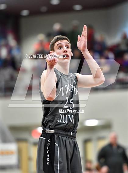 Thumbnail 3 in Kirby vs. Izard County (AAA 1A 2nd Round Playoff) photogallery.